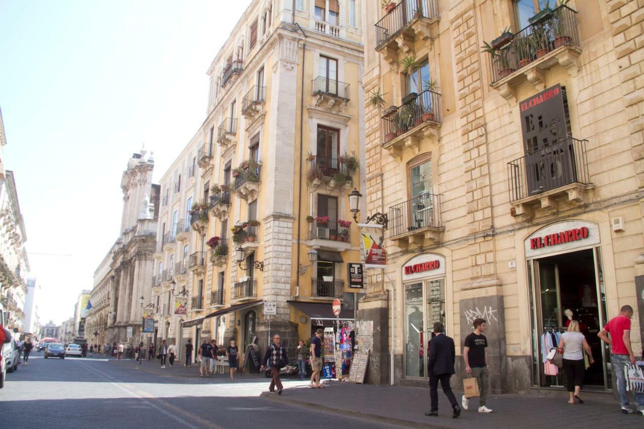 The Artist's Centro 2*